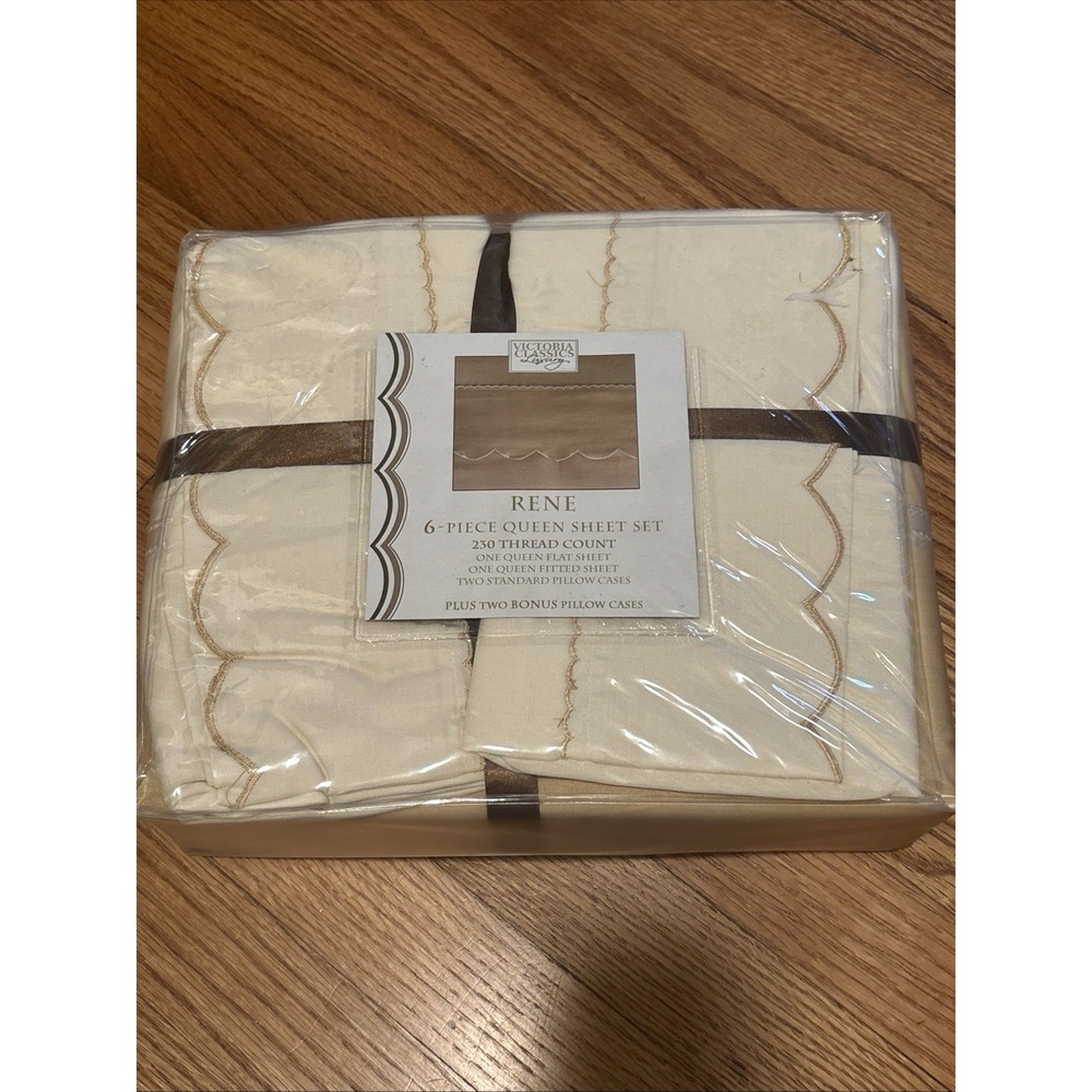 Vintage VICTORIA CLASSICS LUXURY Queen SET CREAM /Gold Embroidered EDGES NEW